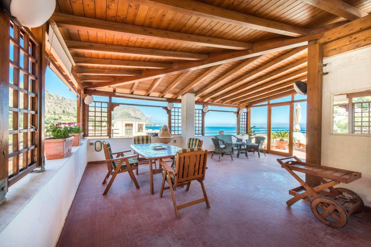 Casa Con Terrazza Sul Mare All'Addaura Palermo Kültér fotó