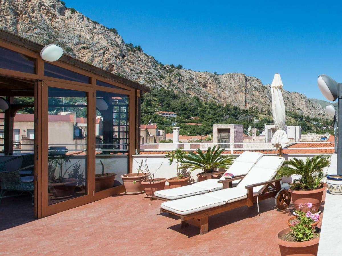 Casa Con Terrazza Sul Mare All'Addaura Palermo Kültér fotó