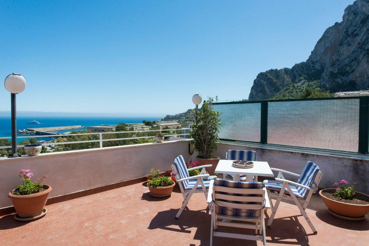 Casa Con Terrazza Sul Mare All'Addaura Palermo Kültér fotó